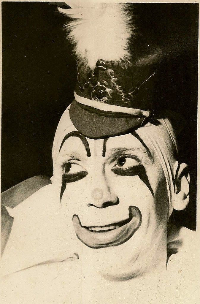 circus clown.jpg